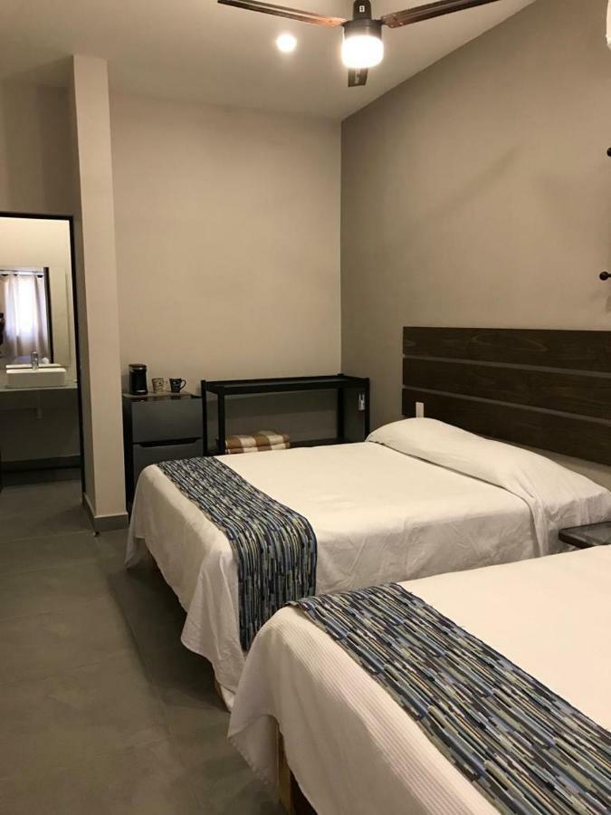 Hotel Playa Azul ซายูลิตา ภายนอก รูปภาพ