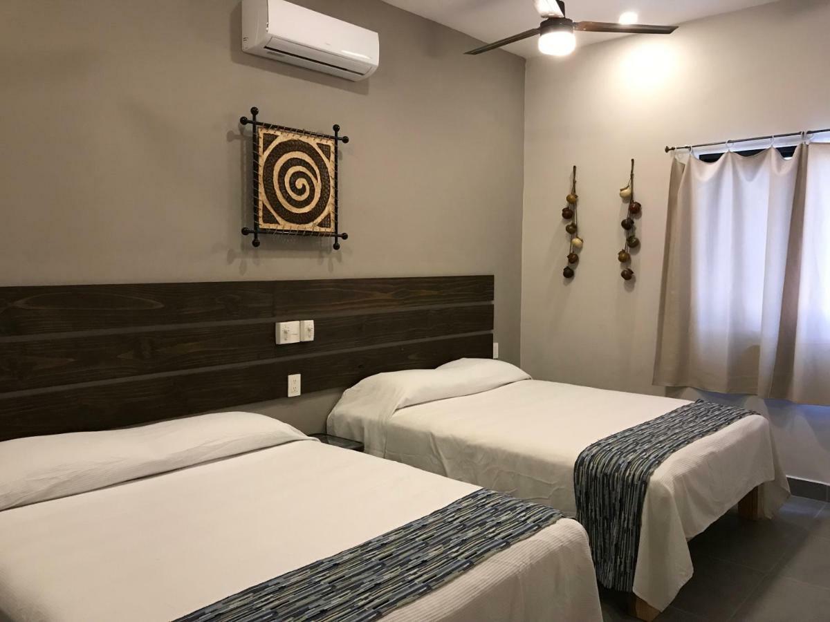 Hotel Playa Azul ซายูลิตา ภายนอก รูปภาพ